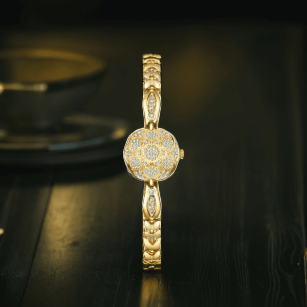Premium Flip Flower Watch – Elegant Diamond-Set Silver Quartz Waterproof Timepiece for Women with a Gift Box